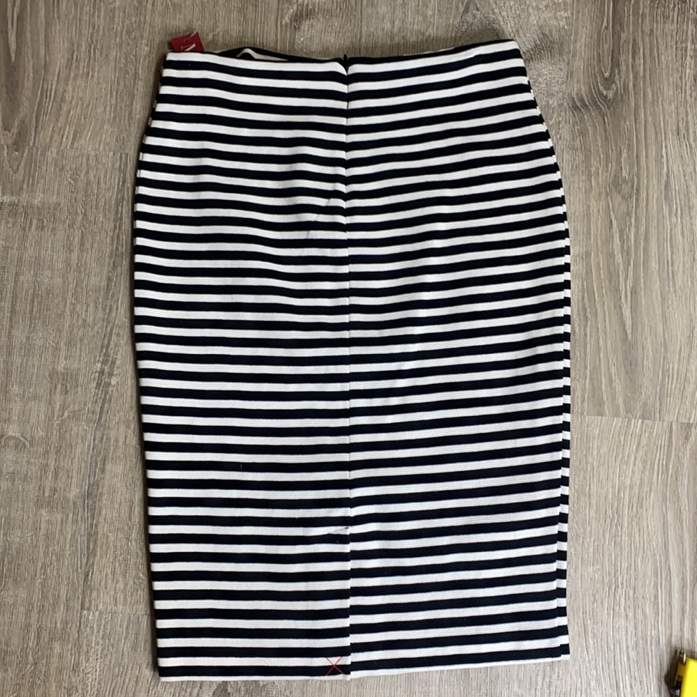 Merona Pencil Skirt striped - Picture 4 of 5